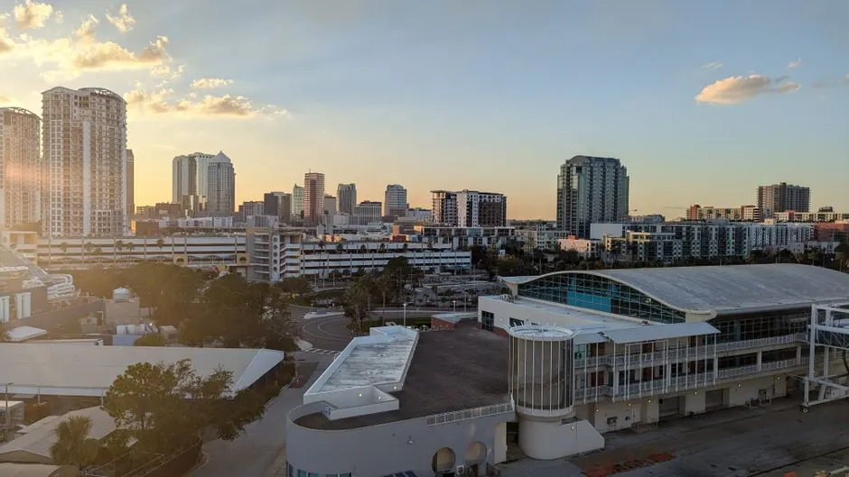 Limo service cost in Tampa: what to expect